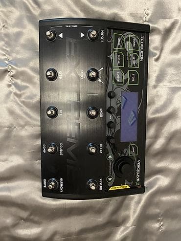 instrumenti: TC-Helicon VoiceLive 3 Extreme – vokal və gitar üçün səhnə — 2