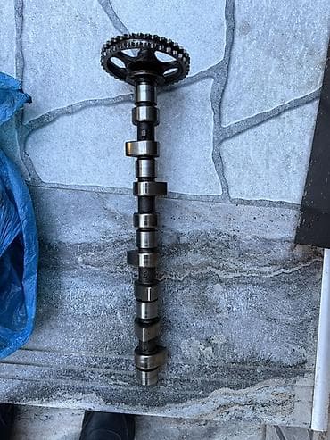 daewoo avtobus satilir: Məhsul: Daxiliyanma mühərriki üçün silindr başlığı və eksantrik val — 7