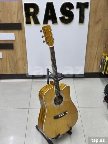 ucuz gitaralar: Akustik gitara, 6 sim, Ünvandan götürmə — 1