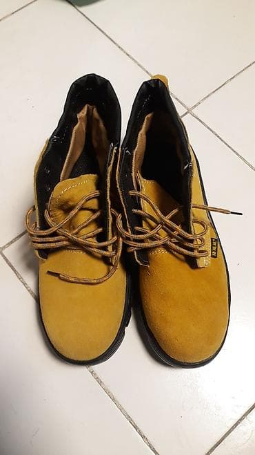 iş batinka: Məhsul: Sarı rəngli iş ayaqqabısı (Yinghao), ölçü 43 - Material: süet — 1