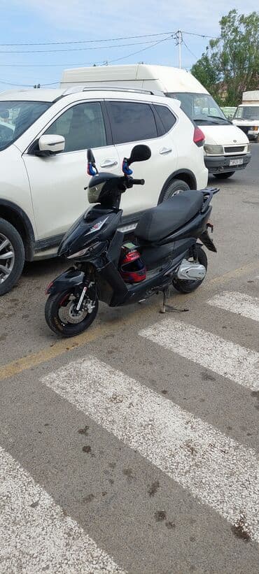 Moon - MOON, 50 sm3, 2021 il, 80 km