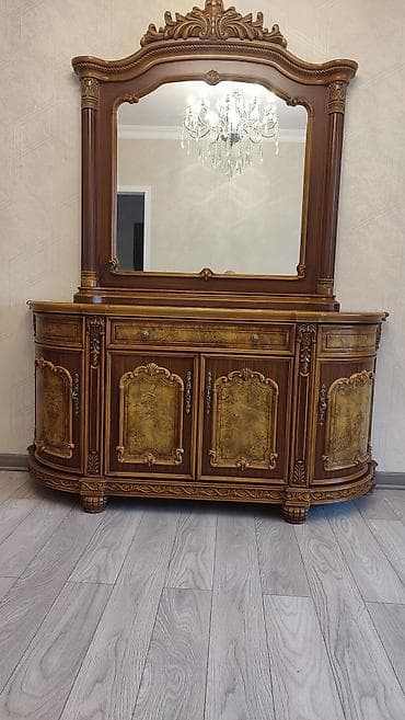 tek taxt: Klassik üslubda yemək otağı üçün dəst mebel - Kompozisiya: iri — 1