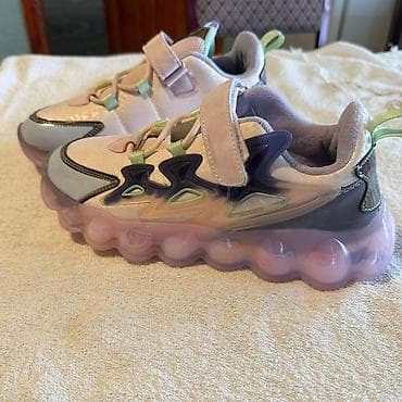 Rəng - Çəhrayı Krossovkalar, Ölçü: 36, Qız üçün