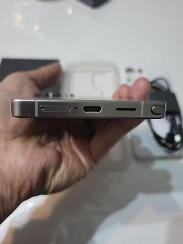 s25 ultra irşad: Samsung Galaxy S25 Ultra, 256 GB, rəng - Gümüşü, Sensor, Barmaq izi, Simsiz şarj — 7