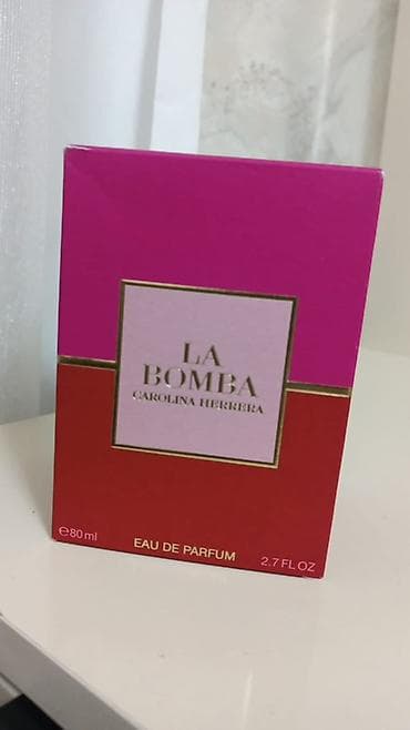 etır: Carolina Herrera La Bomba – Eau de Parfum, 80 ml (2.7 fl oz) - Növ — 1