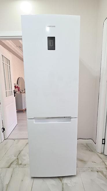 Audio: 2 qapılı Samsung Soyuducu Satılır, rəng - Ağ — 1