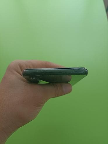 səsucaldan: Vp əlaqə Smartfon – qara/yaşıl tonlarda korpus Xüsusiyyətlər: - — 4