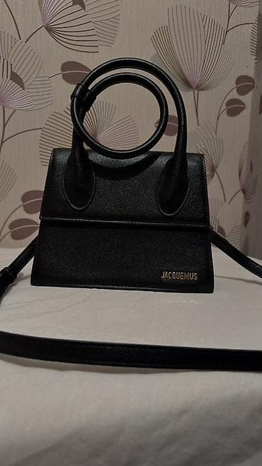 kolej jaket: Jacquemus Le Chiquito üslubunda çiyin/əl çantası. - Rəng: qara - — 2