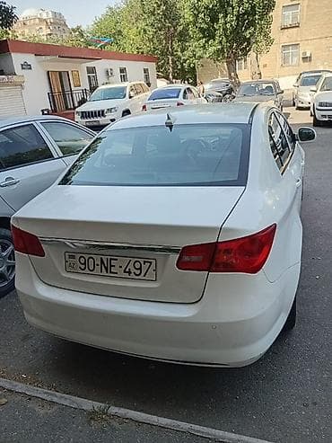 gencede kreditle masinlar: MG : 1.5 l | 2011 il 220 km Sedan — 6