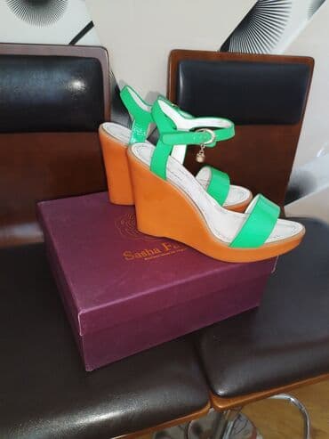 женские пляжные шлепанцы: Размер: 37, цвет - Оранжевый, Б/у — 2