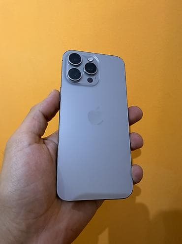 philips xenium 9@9h: IPhone 15 Pro Max, 256 GB, Natural Titanium — 1