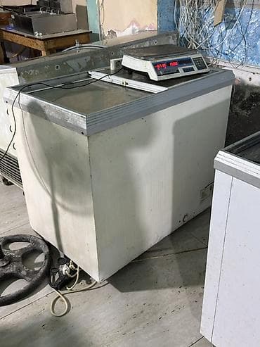 2 qapılı vitrin soyuducu satılır. İşlək vəziyyətdədir, soyutması var — 4