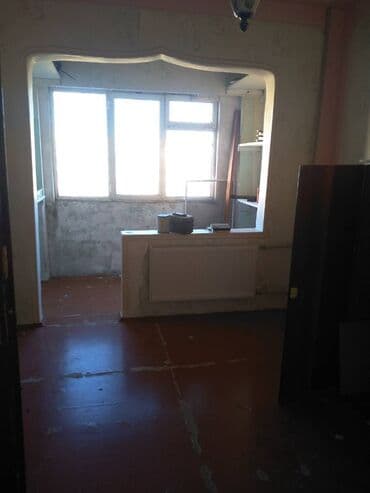 sibrizdə evlərin qiyməti: Bakı, Qaraçuxur qəs., 4 otaqlı, Köhnə tikili, 100 kv. m — 4