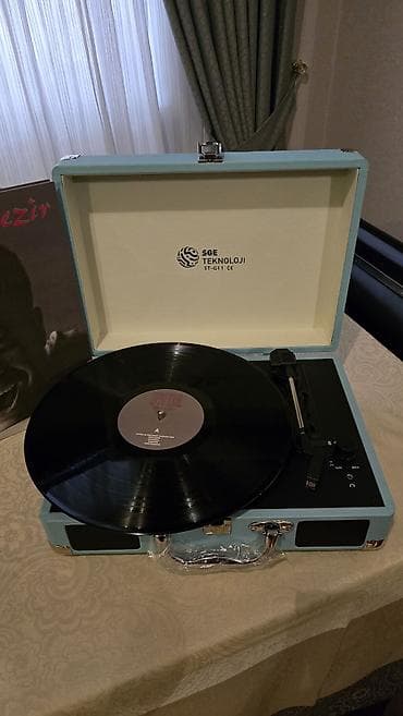 oyun aparati: Qrammafonlar Mehduddur!!! Çox gözəl Retro Qramafonlar və göz oxşuyan — 3