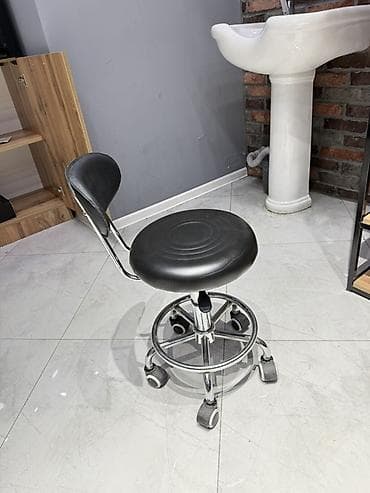 salon dolab: Təkərləri olan tənzimlənən salon oturacağı - Peşəkar salon və — 5
