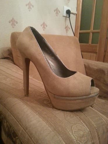 бежевые босоножки на тракторной подошве: Размер: 36, цвет - Бежевый, Новый — 4