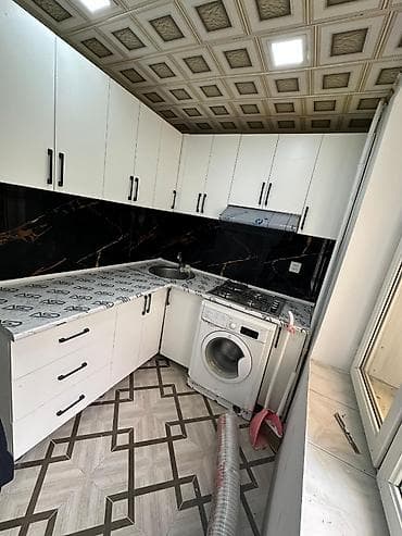 kiraye ev nermanovda: Yasamal rayonu, Elmlər metrosunun yaxını, Nəşriyyatın qarşısı, köhnə — 6