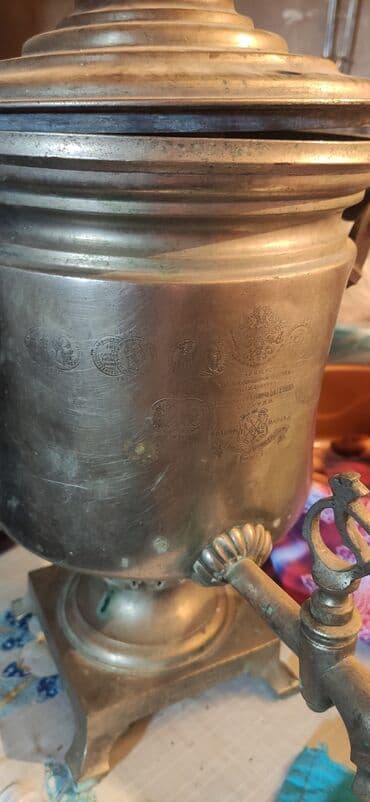 Əskinaslar: Salam. Samavar qedim mis samavardir. Nənəmin nənəsinnen qalmadi, şəxsi — 3