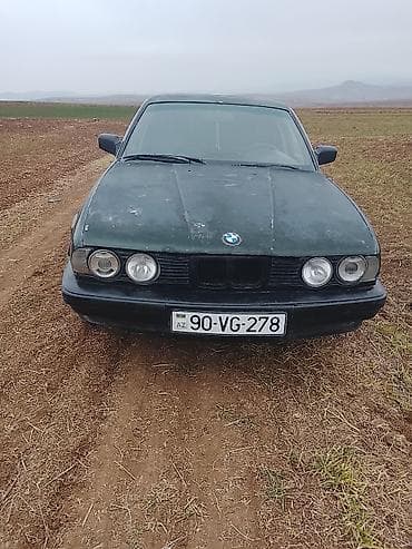 maşın satişi: BMW 520: 2 l | Sedan — 3