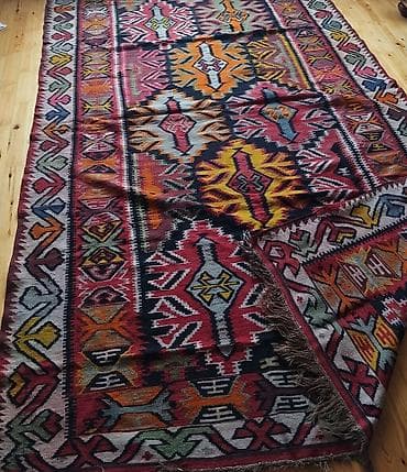 Əskinaslar: 100 yaşlı kilim dəvə yunundan 1925ci il ciddi fikri olan yazsın vp — 1