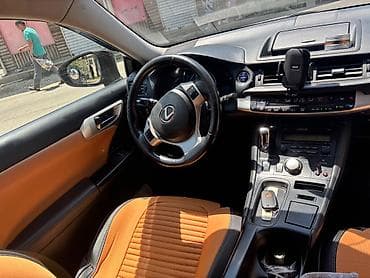 Lexus CT: 1.8 l | 2012 il Hetçbek — 5