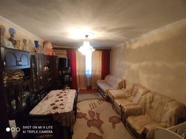 məhlə evi: Bakı, Bakıxanov qəs., 3 otaqlı, Köhnə tikili, 75 kv. m — 1