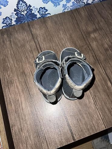 stringer alt geyimi: Uşaq üçün ortopedik sandal razmer 22 80manata alınıb 2,3defe geyinib — 5