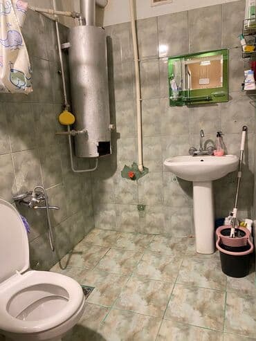 binəqədi kirayə: Gəncə şəhəri Pasyolka Şans tibb mərkəzinin arxası evin ətrafında bütün — 4