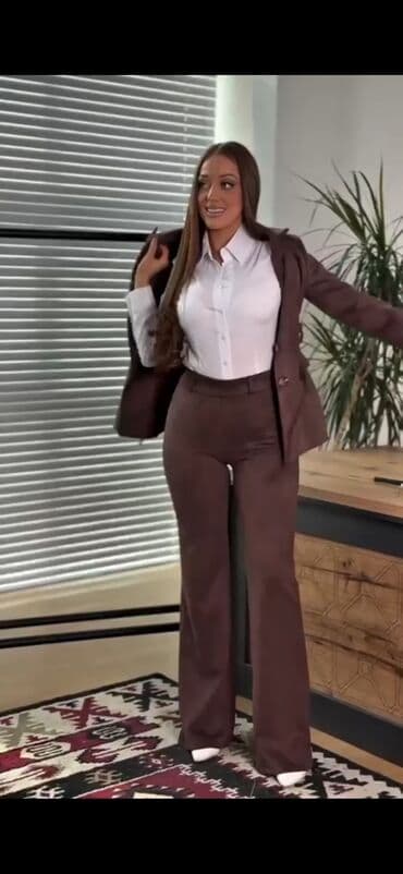 Костюмы: Qadın kostyum dəsti. S razmerdir. çox gözəl materialı və tikilişi — 5
