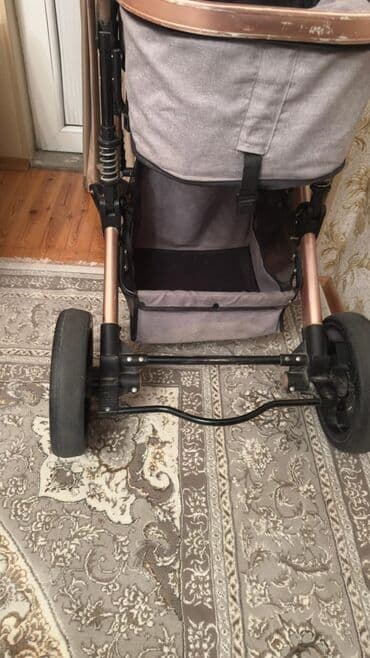 uşaq geyimi: Çıxarıla bilən beşikli araba — 4