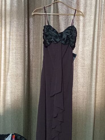 qadın geyimi: Ziyafət donu, Maksi — 1