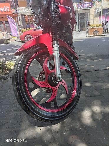 nova moto: Moped/Motorsiklet – qırmızı rəngdə, şəhər içi və gündəlik istifadə — 2