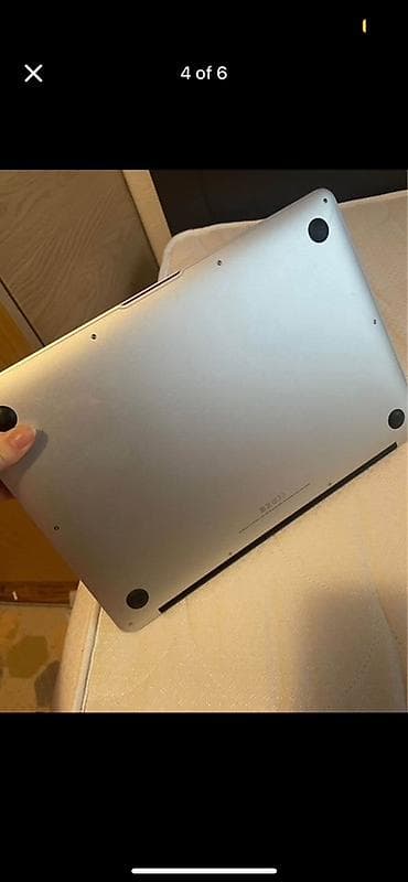 Apple MacBook Air noutbuku - Korpus: gümüşü alüminium, kompakt və