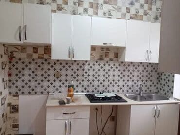 binə qəsəbəsində ev: Kiraye gulustan 3 de asim matkete yaxin - Tək mərtəbəli, mansardsız — 5