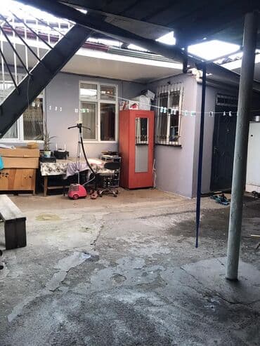 zabratda kupçalı həyət evləri: Bakının Sabunçu qəsəbəsində, Asif əsədullayev yolunun kənarında — 1