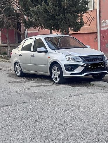 elektrik maşınlar: Maşın əla vəziyətdədi çox cuzi kasmetik işi var çox çox təcili satılır — 5