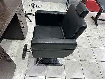 dolab satilir: Gözəllik salonu üçün işçi stolu və berber kreslosu dəsti - Tünd ağac — 2