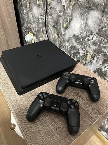 playstatio: Playstation 4 Slim 500 gb Satılır heç bir problemi yoxdur real alıcıya — 1