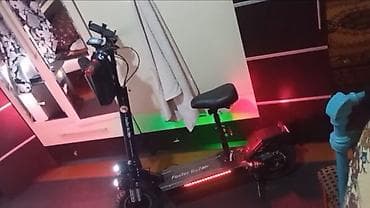 Elektrik nəqliyyatı: Elektrik skuter – Foster RS11 - Güclü ikiqat amortizator sistemi və — 7