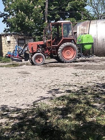r16 mercedes diskleri: Kənd təsərrüfatı üçün kompakt təkərli traktor - Korpus: qabaq — 2