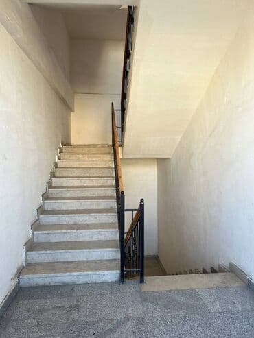 sumqayitda yeni tikili binalar ipoteka: 3 otaqlı, Yeni tikili, m. Elmlər Akademiyası, 150 kv. m — 13