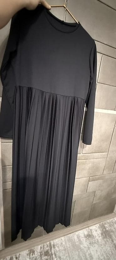 qara saroçka: Qara rəngli, uzun, zərif qadın donu. - Ölçü: L (etiketdə göstərilib) — 2