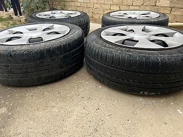 Su nəqliyyatı: İşlənmiş Şin Continental 185 / 55 / R 15 — 7