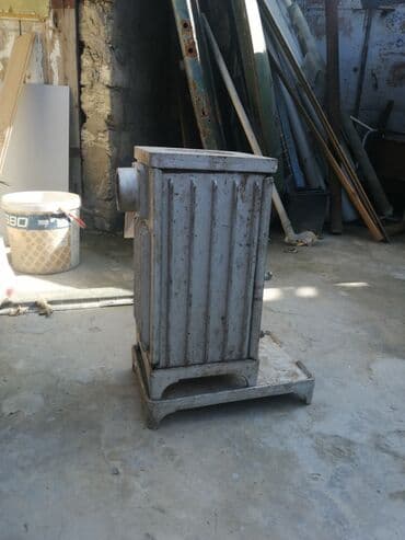 kamin od stiropora: Döküm soba – odun/kömürlə işləyən - Material: tam metal/döküm korpus — 5