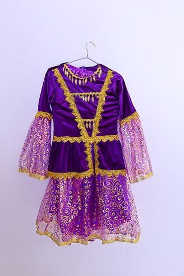 Üst geyimləri: Uşaq üçün milli rəqs geyimləri dəsti - Qızlar üçün paltar: yaşıl və — 3