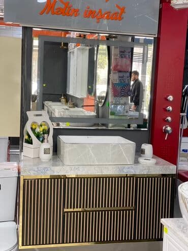 moydadır sederek: Bu dəbli vanna otağı dəsti, müasir dizaynı ilə seçilir. Dəstə güzgülü — 15