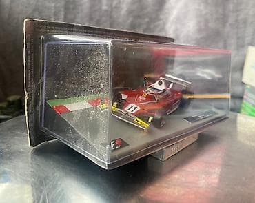 scutur: Ferrari, 1977 il, 1:43, Dəmir, Ödənişli çatdırılma — 2