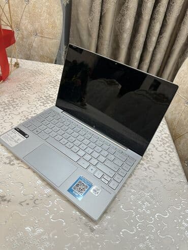HP: HP premium ultrabook – zərif gümüş alüminium korpus, yüngül və nazik — 4
