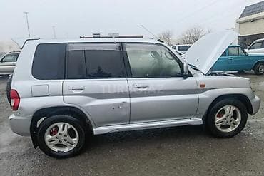 mitsubishi l200 2005: Mitsubishi Pajero: 1.8 l | 2002 il 252000 km Ofrouder/SUV — 4