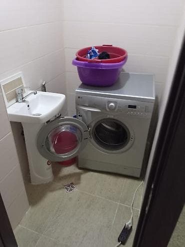 Mənzillər: 2 otaqlı, Yeni tikili, 75 kv. m — 8